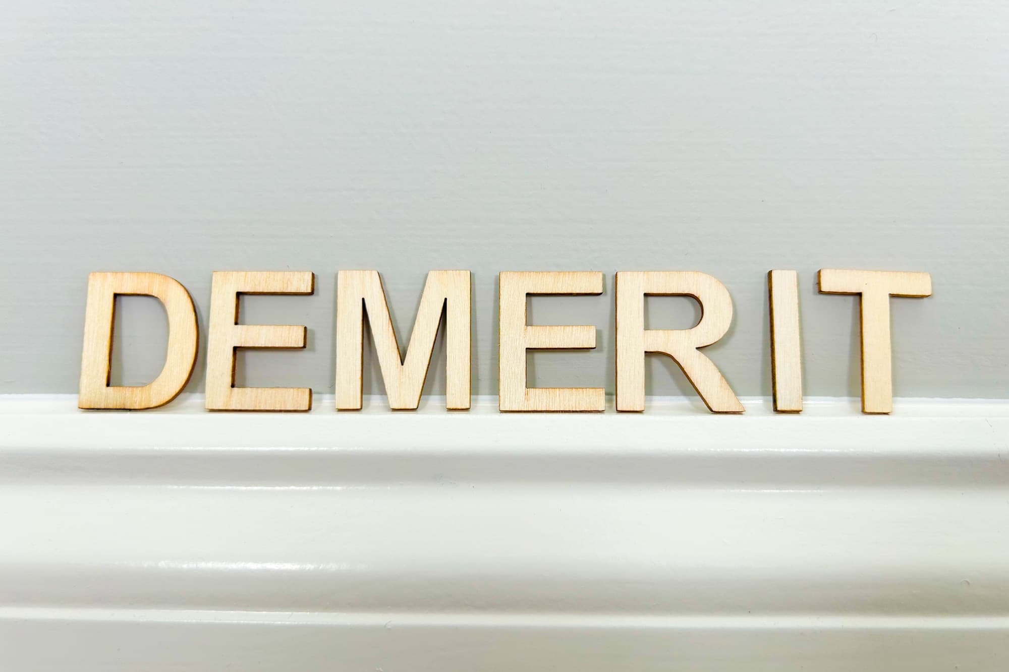 インビザラインのデメリットのイメージ